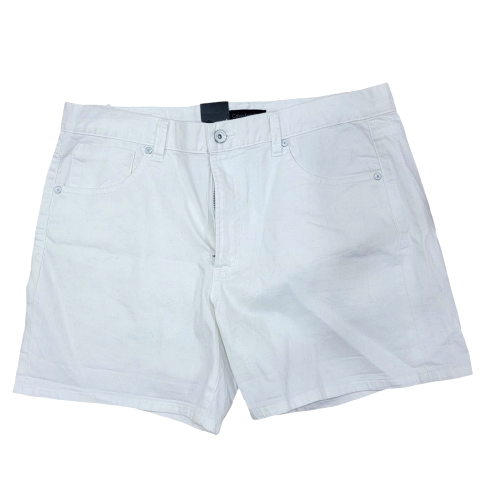 (W) White Calvin Klein Shorts - Picture 2 of 7